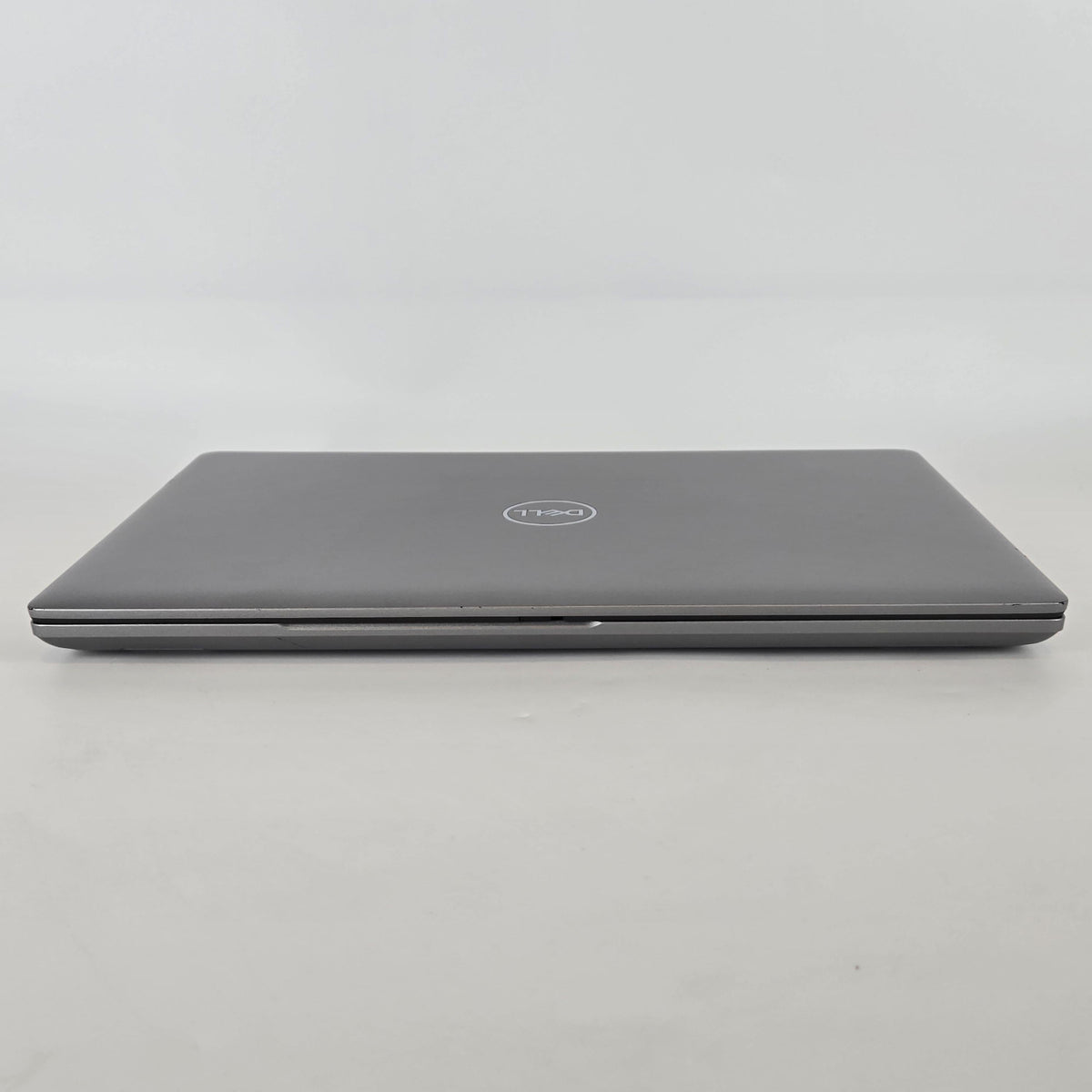 Dell Precision 3581 15.6 Gray 2.5 GHz Intel Core i7 13th Gen. 32GB RAM 512GB Solid State Drive NVIDIA RTX A1000 6 GB