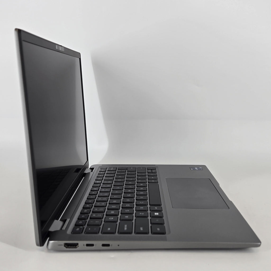 Dell Latitude 7440 14 Gray 1.9 GHz Intel Core i7 13th Gen. 32GB RAM 256GB Solid State Drive