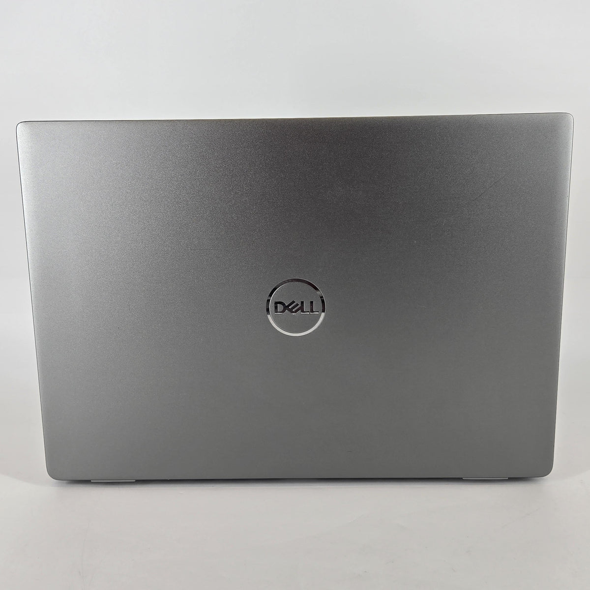 Dell Latitude 7440 14 Gray 1.9 GHz Intel Core i7 13th Gen. 32GB RAM 256GB Solid State Drive