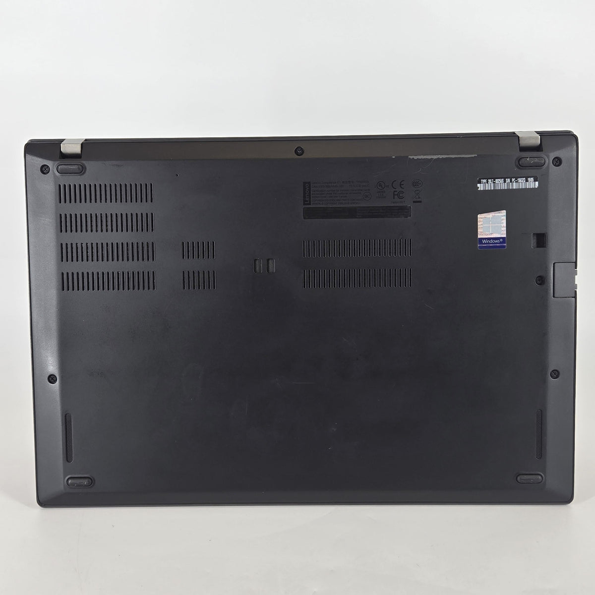Lenovo ThinkPad T480s 14 Black 1.9 GHz Intel Core i7 8th Gen. 8GB RAM 256GB Solid State Drive