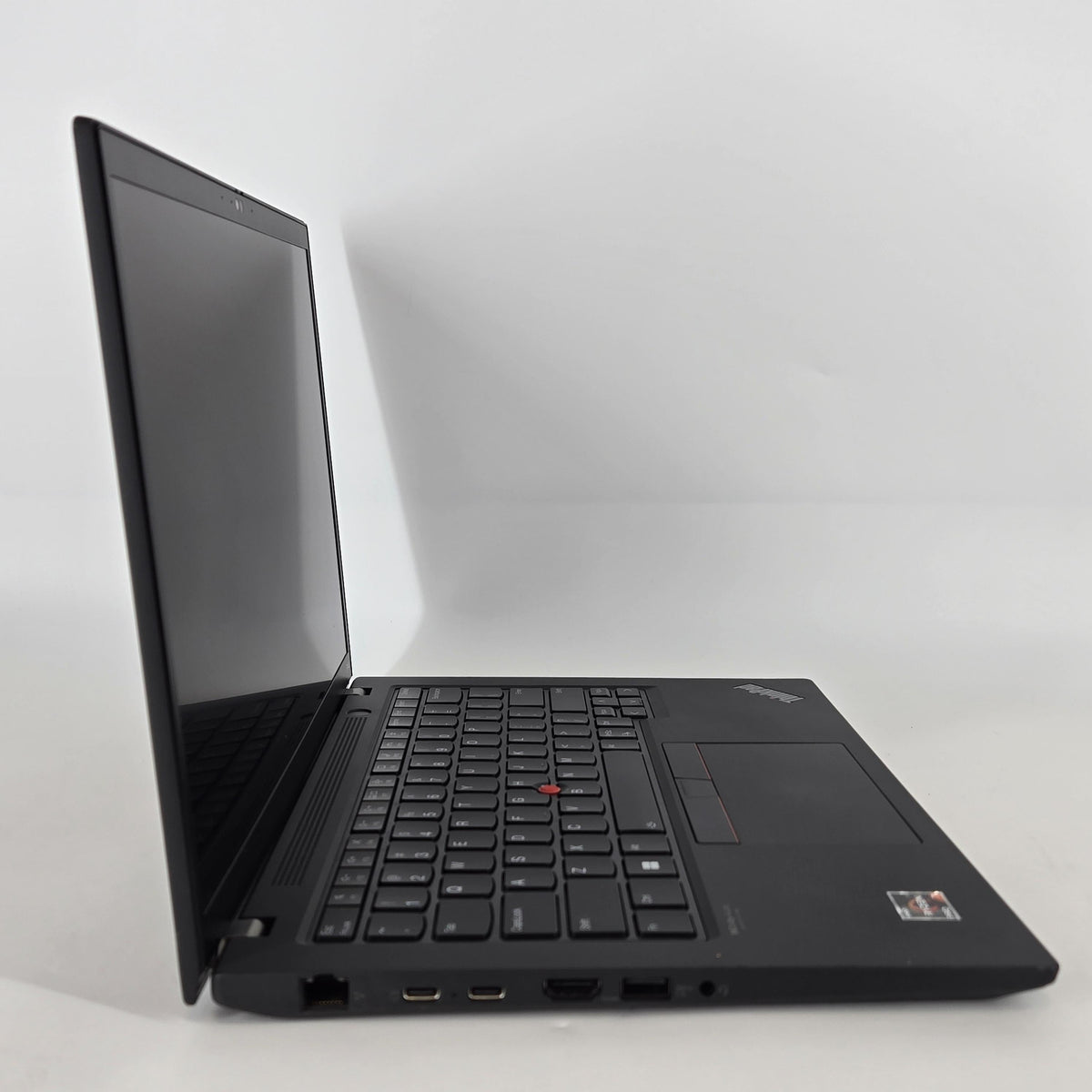 Lenovo ThinkPad P14s Gen 3 Black 2.7 GHz AMD Ryzen 7 Pro 6850U 32GB RAM 512GB Solid State Drive