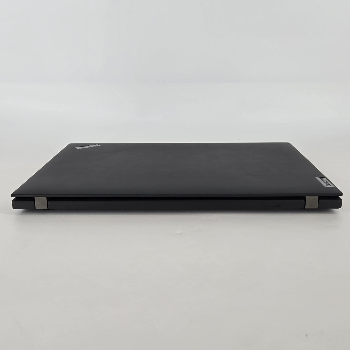Lenovo ThinkPad P14s Gen 3 Black 2.7 GHz AMD Ryzen 7 Pro 6850U 32GB RAM 512GB Solid State Drive