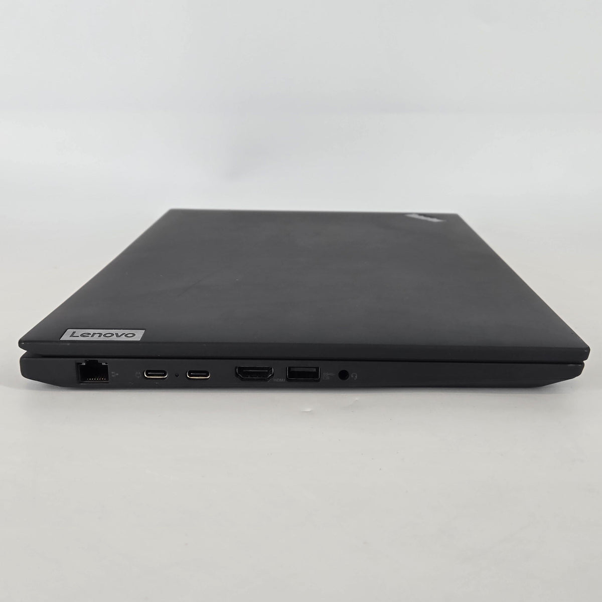 Lenovo ThinkPad P14s Gen 3 Black 2.7 GHz AMD Ryzen 7 Pro 6850U 32GB RAM 512GB Solid State Drive
