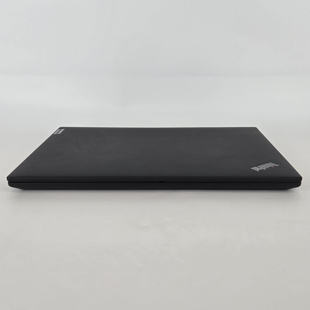 Lenovo ThinkPad P14s Gen 3 Black 2.7 GHz AMD Ryzen 7 Pro 6850U 32GB RAM 512GB Solid State Drive