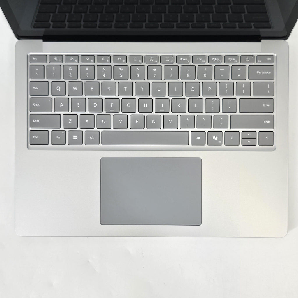 Microsoft Surface Laptop 6 13.5 Platinum 3.6 GHz Intel Core Ultra 5 16GB RAM 512GB Solid State Drive