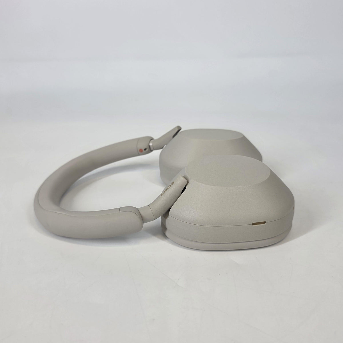 Sony WH-1000XM5 Headphones Silver