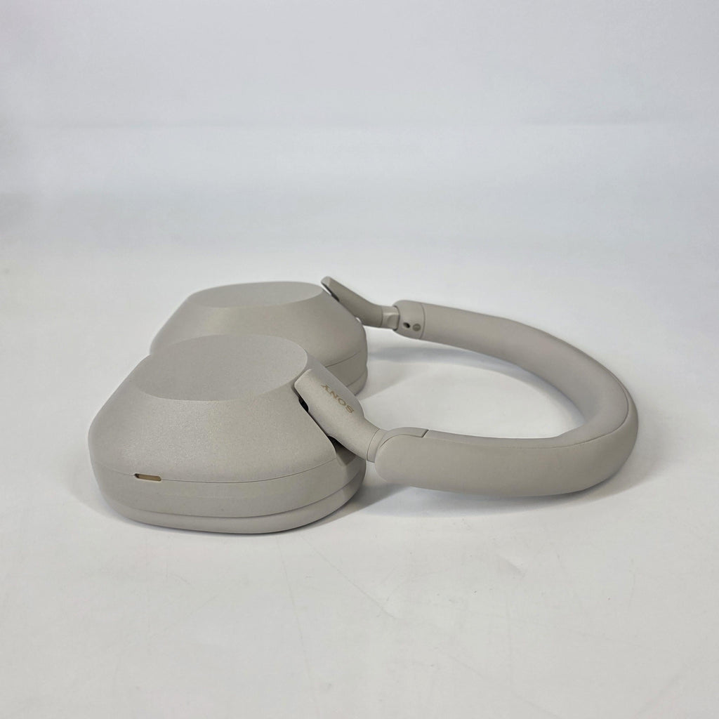 Sony WH-1000XM5 Headphones Silver