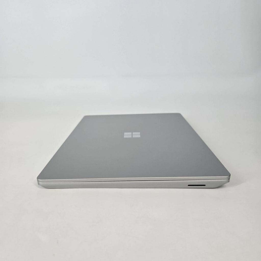 Microsoft Surface Laptop 6 13.5 Platinum 3.6 GHz Intel Core Ultra 5 16GB RAM 512GB Solid State Drive