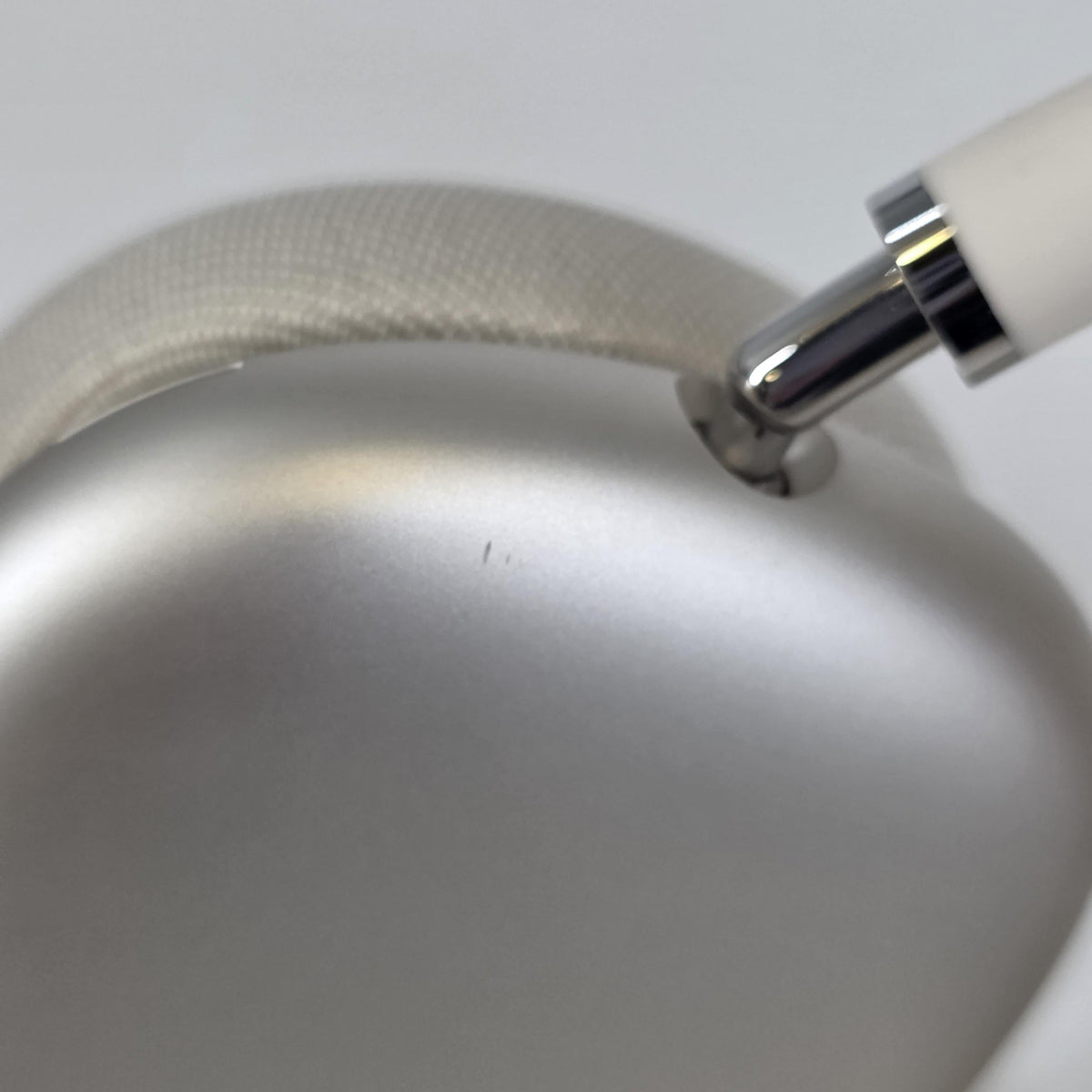 Apple AirPods Max USB-C Gold