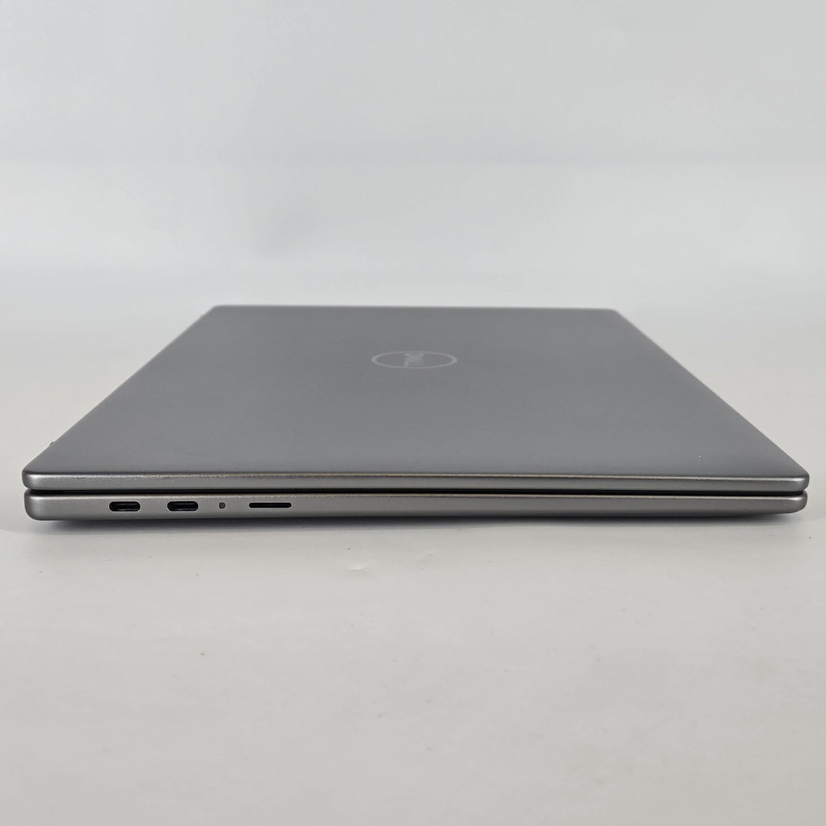 Latitude 7455 14 Gray 3.4 GHz Qualcomm Snapdragon X Elite 16GB RAM 512GB Solid State Drive