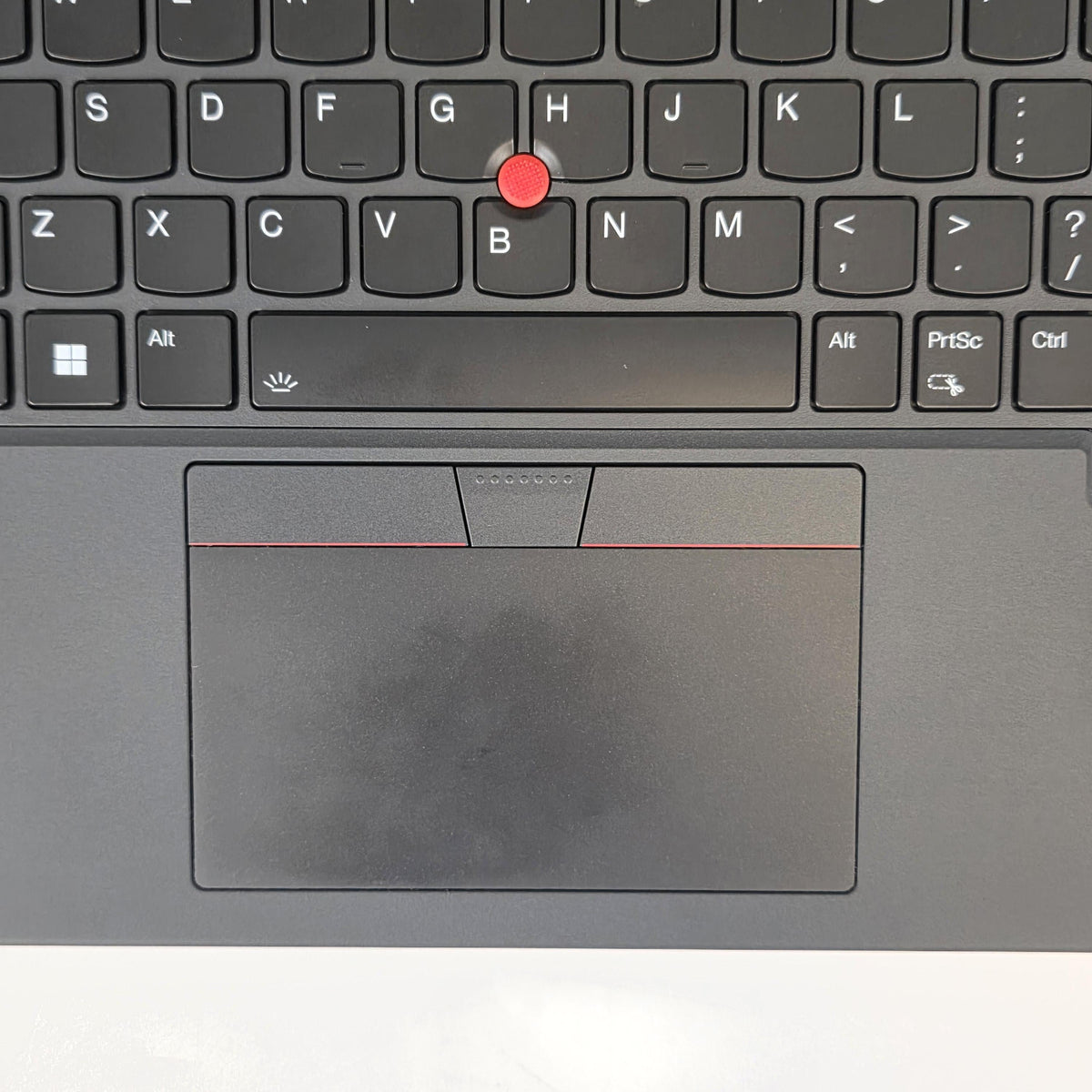 Lenovo ThinkPad T14 Gen 3 Black 2.9 GHz AMD Ryzen 5 Pro 6650U 16GB RAM 256GB Solid State Drive