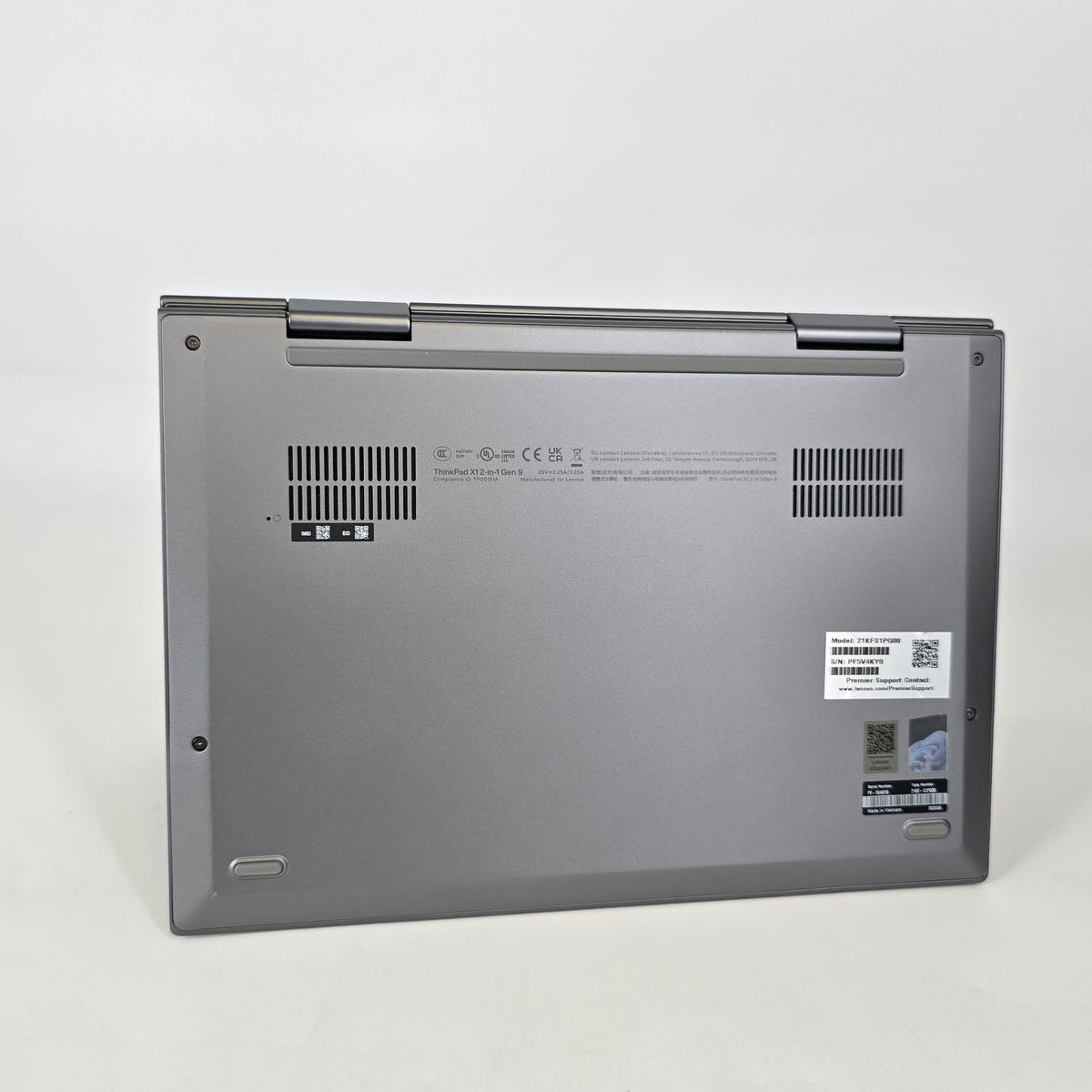 Lenovo ThinkPad X1 2-in-1 Gen 9 14 Gray 1.6 GHz Intel Core Ultra 5 32GB RAM 512GB Solid State Drive