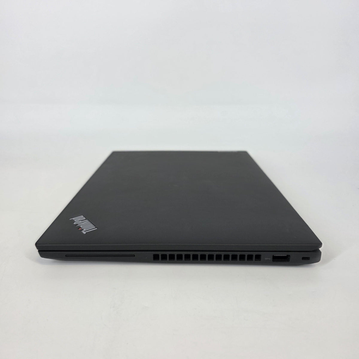 Lenovo ThinkPad T14 Gen 3 Black 2.9 GHz AMD Ryzen 5 Pro 6650U 16GB RAM 256GB Solid State Drive