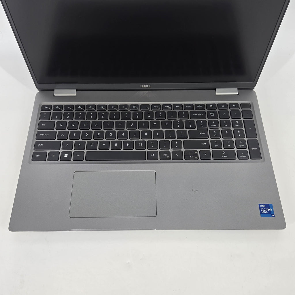 Dell Latitude 5520 15.6 Gray 3.0 GHz Intel Core i7 11th Gen. 16GB RAM 256GB Solid State Drive