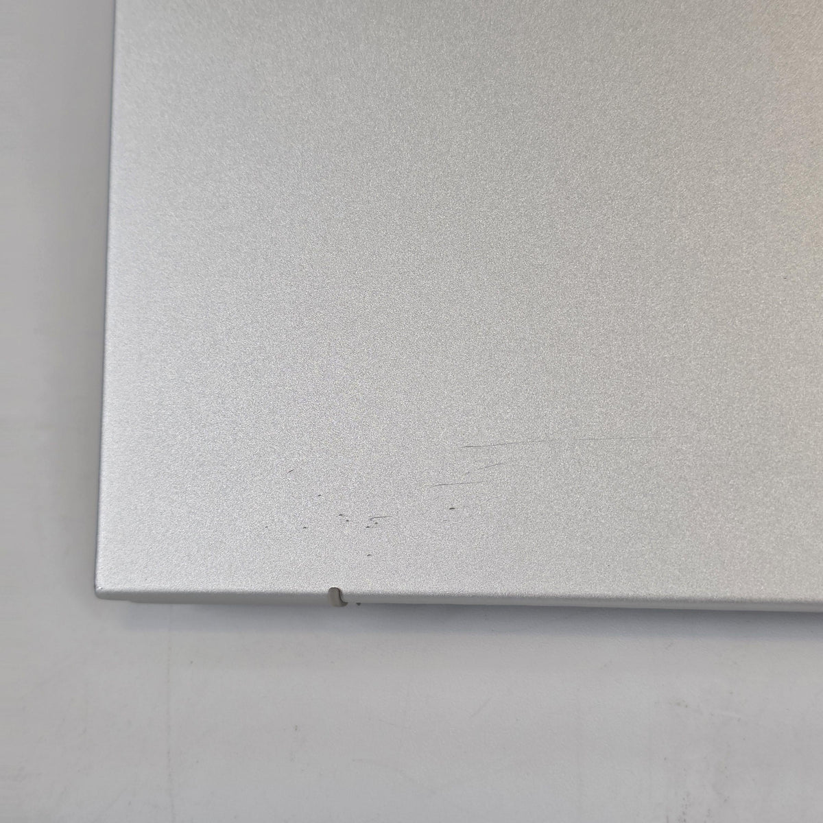 HP EliteBook 6 G1i 13.6 Silver 1.5 GHz Intel Core Ultra 5 Series 2 40GB RAM 256GB Solid State Drive
