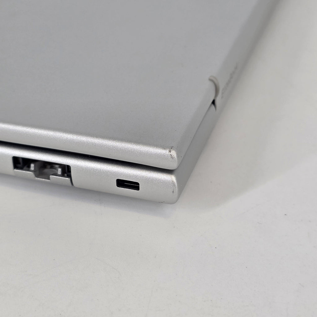 HP EliteBook 6 G1i 13.6 Silver 1.5 GHz Intel Core Ultra 5 Series 2 40GB RAM 256GB Solid State Drive