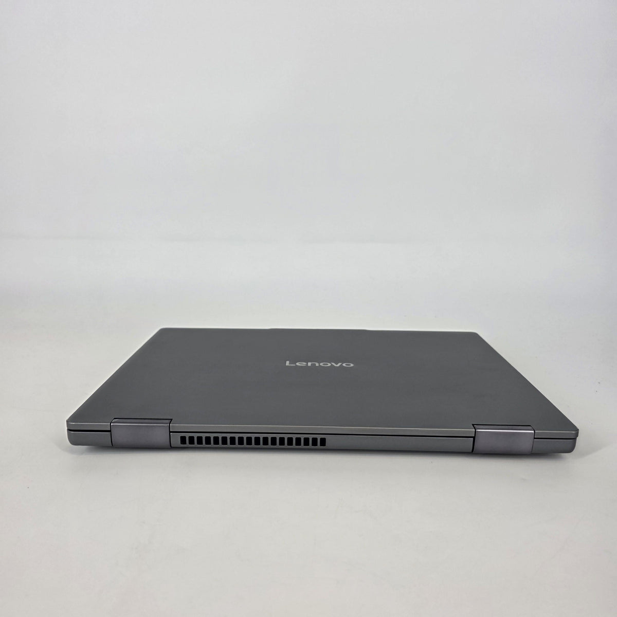 Lenovo IdeaPad Slim 5x 14 Cloud Grey 3.2 GHz Qualcomm Snapdragon X Plus 16GB RAM 1TB Solid State Drive