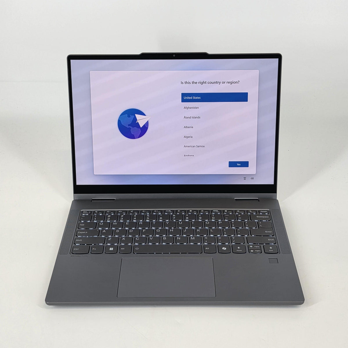 Lenovo IdeaPad Slim 5x 14 Cloud Grey 3.2 GHz Qualcomm Snapdragon X Plus 16GB RAM 1TB Solid State Drive