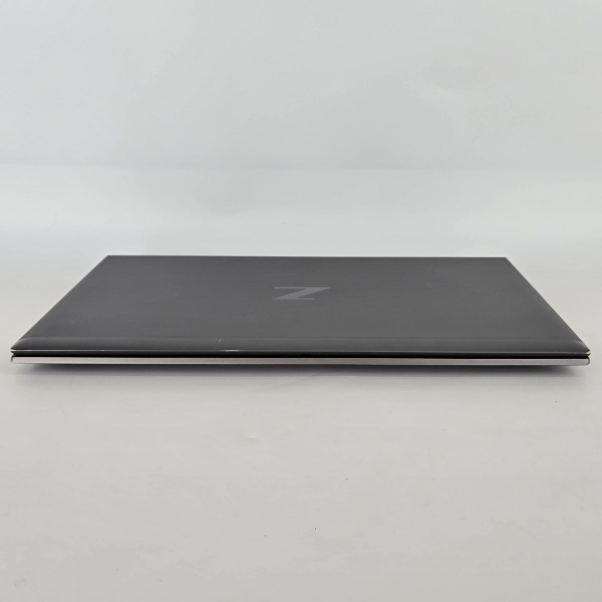HP ZBook Firefly 15 G8 Gray 2.8 GHz Intel Core i7 11th Gen. 16GB RAM 512GB Solid State Drive