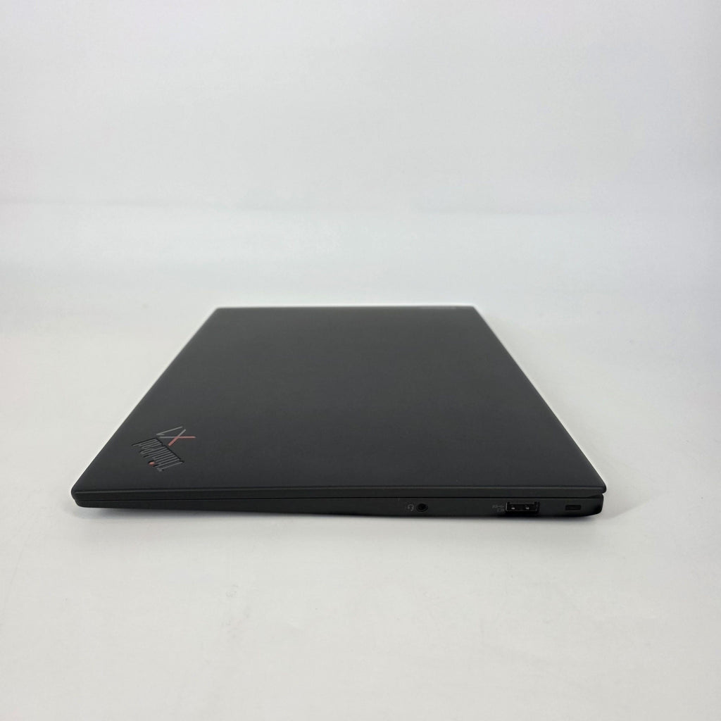 Lenovo ThinkPad X1 Carbon Gen 9 14 Black 2.6 GHz Intel Core i5 11th Gen. 16GB RAM 512GB Solid State Drive