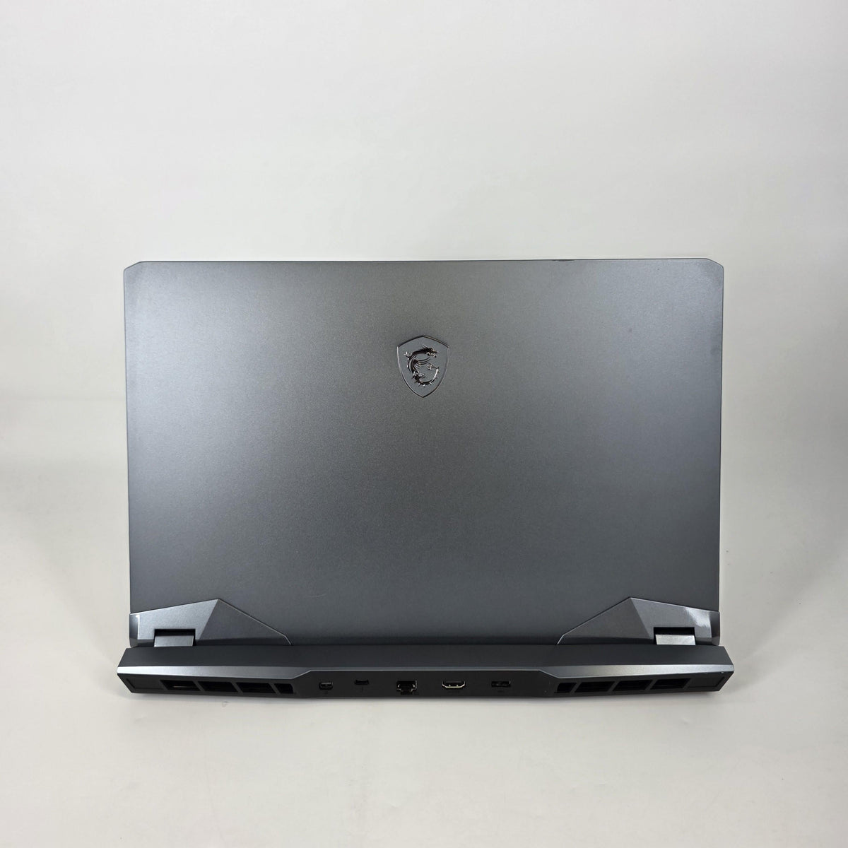 MSI Raider GE76 17.3 Blue 2.3 GHz Intel Core i7 11th Gen. 32GB RAM 1TB Solid State Drive NVIDIA GeForce RTX 3080 16 GB