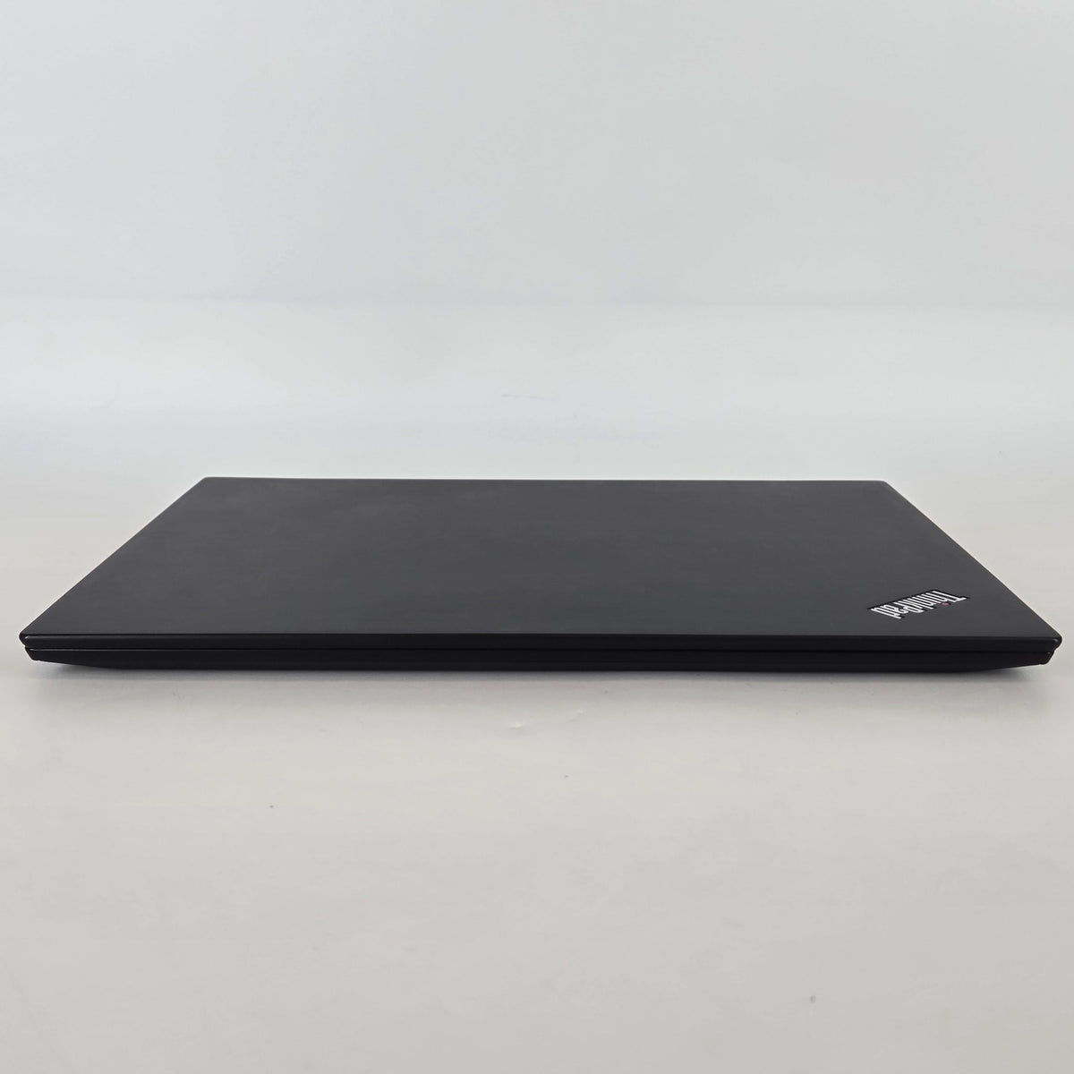 Lenovo ThinkPad T480s 14 Black 1.9 GHz Intel Core i7 8th Gen. 24GB RAM 1TB Solid State Drive