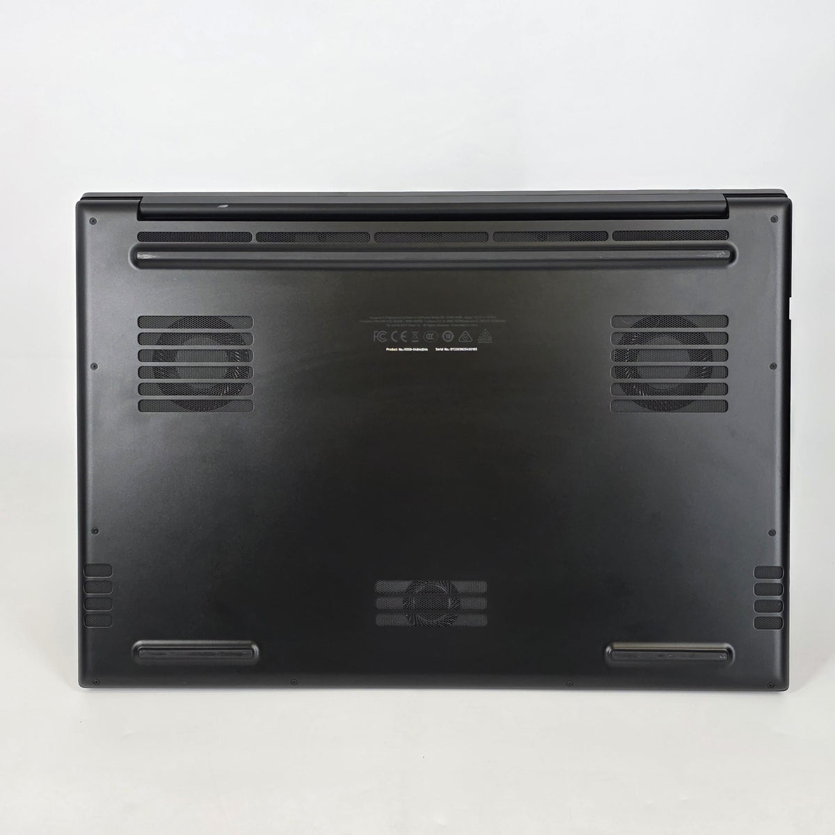 Razer Blade 18 2023 Black 2.2 GHz Intel Core i9 13th Gen. 32GB RAM 1TB Solid State Drive 1TB Solid State Drive NVIDIA GeForce RTX 4090 16 GB