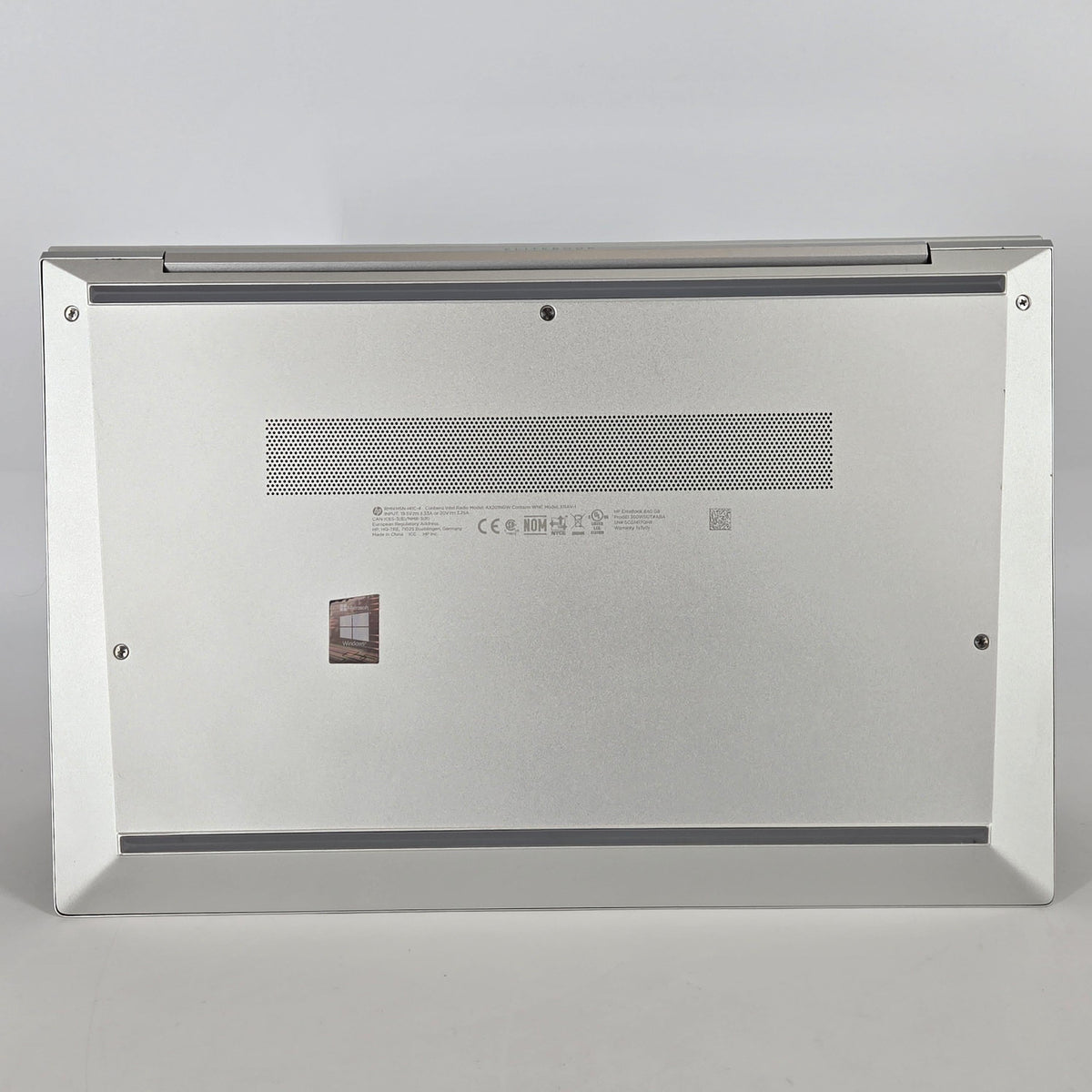 HP Elitebook 840 G8 14 Silver 3.0 GHz Intel Core i7 11th Gen. 16GB RAM 512GB Solid State Drive