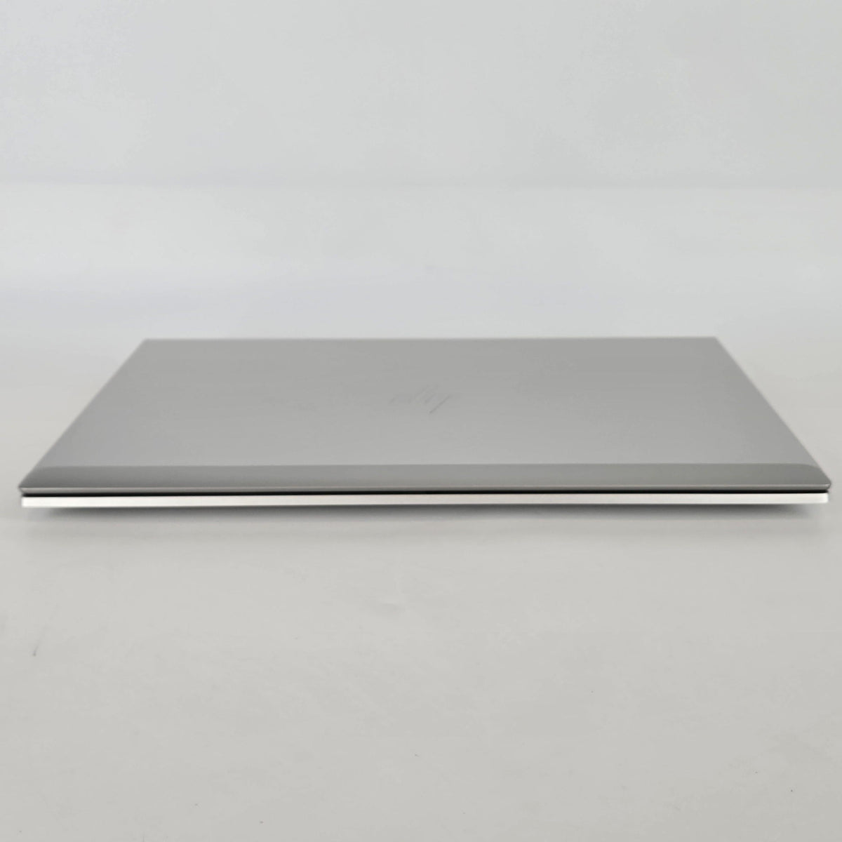 HP Elitebook 840 G8 14 Silver 3.0 GHz Intel Core i7 11th Gen. 16GB RAM 512GB Solid State Drive