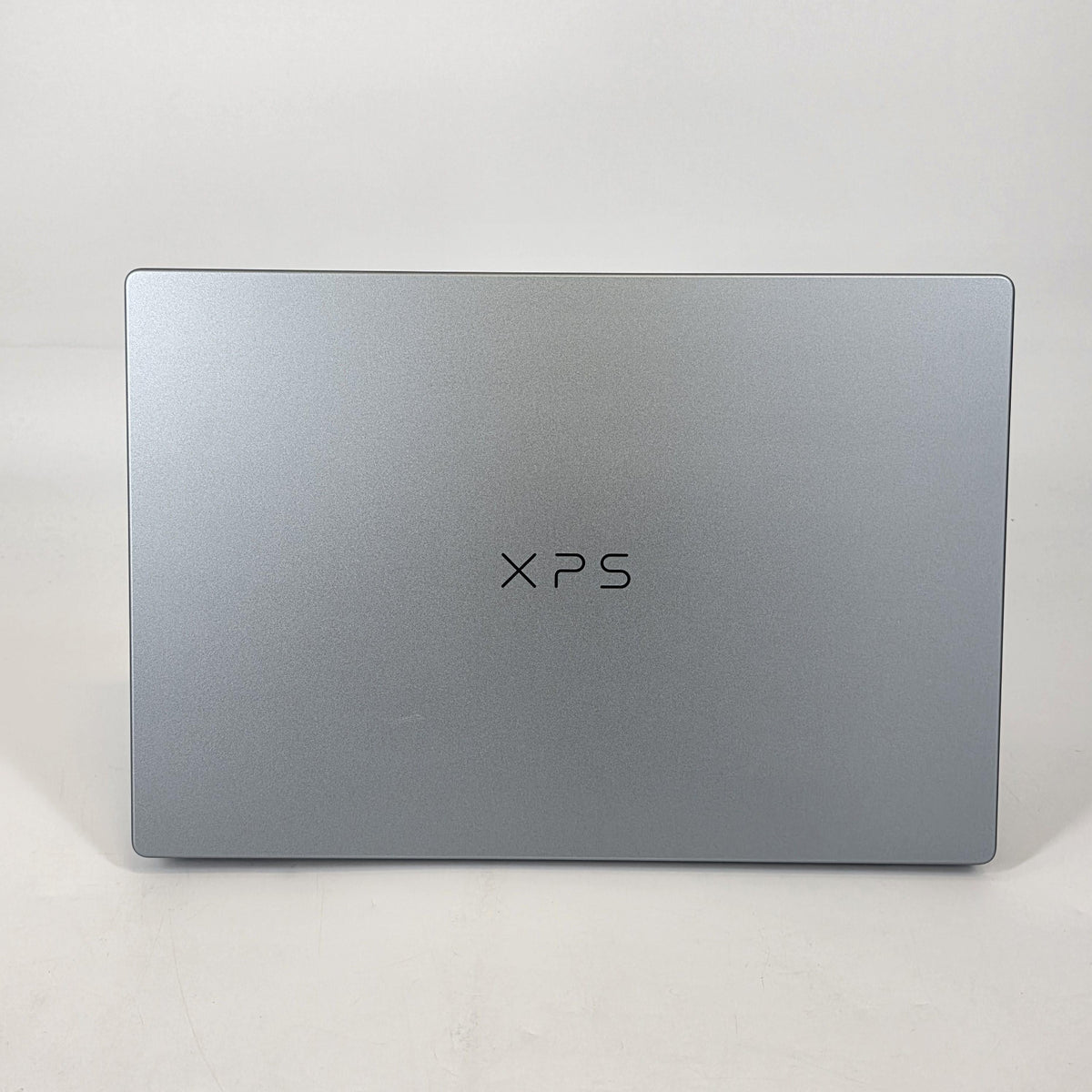 Dell XPS 13 DX13260 Blue 1.5 GHz Intel Core 5 Series 3 8GB RAM 512GB Solid State Drive