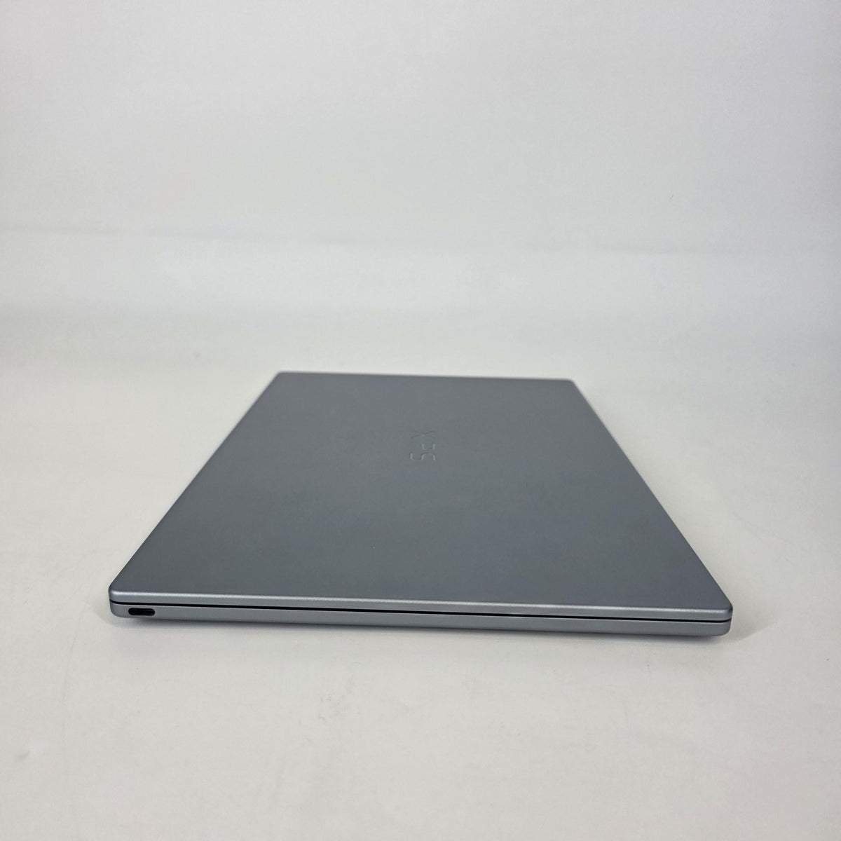 Dell XPS 13 DX13260 Blue 1.5 GHz Intel Core 5 Series 3 8GB RAM 512GB Solid State Drive