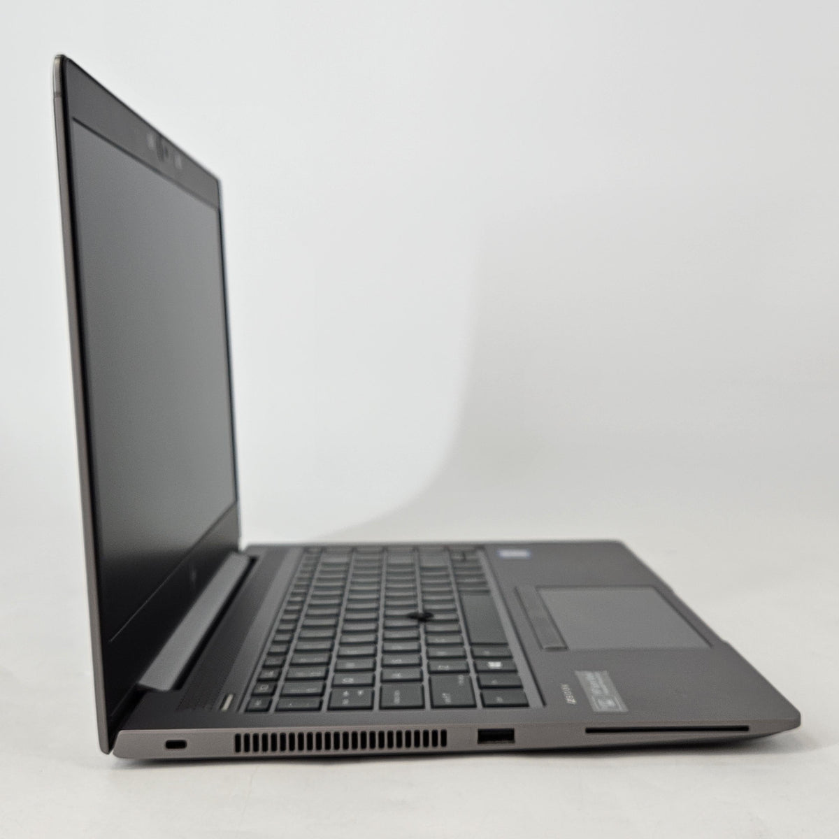 HP ZBook 14u G6 Gray 1.9 GHz Intel Core i7 8th Gen. 16GB RAM 512GB Solid State Drive AMD Radeon Pro WX3200 4 GB