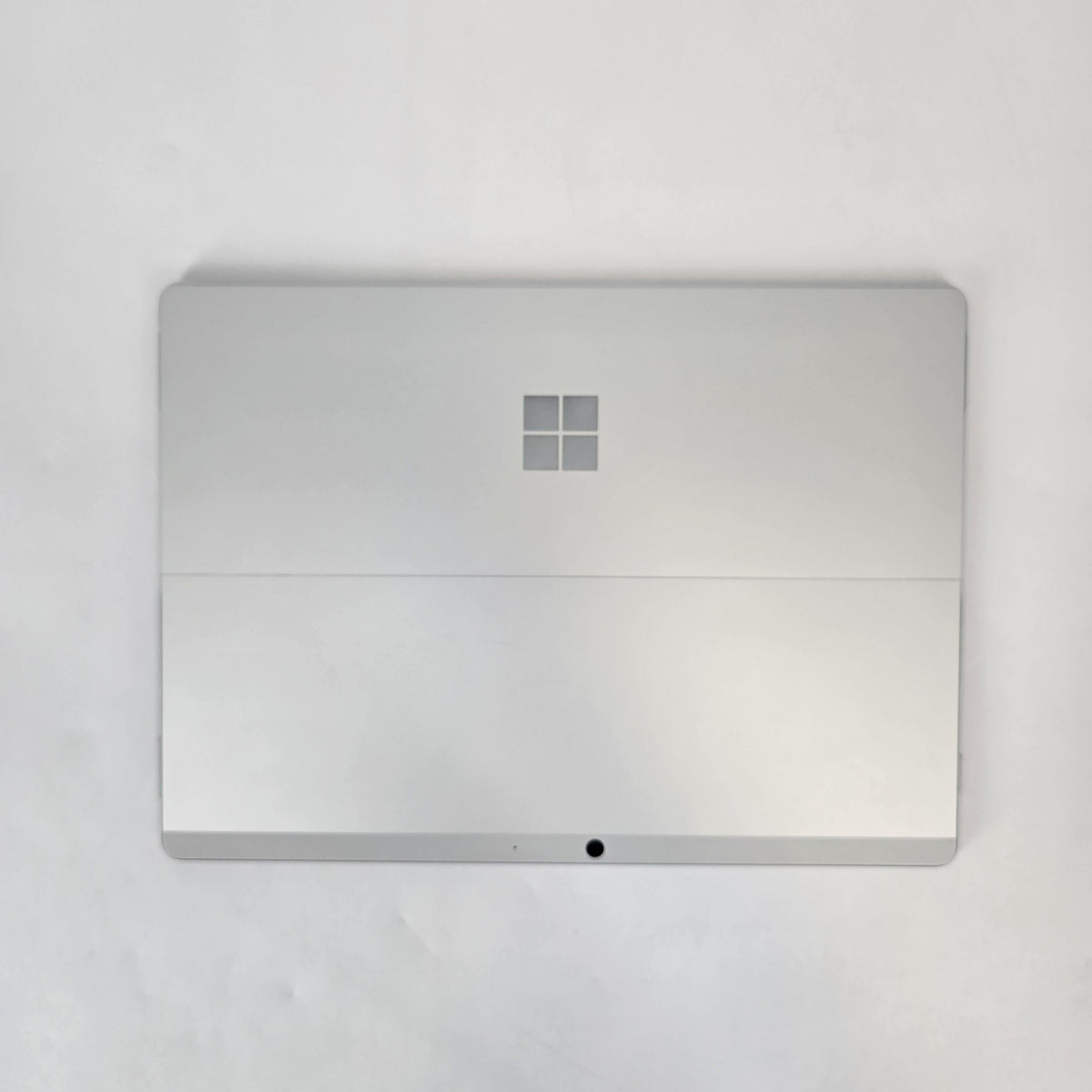 Surface Pro 8 13 Silver Unlocked 2.6 GHz Intel Core i5 11th Gen. 8GB RAM 128GB Solid State Drive