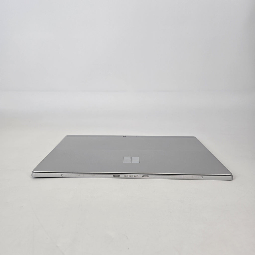 Surface Pro 7 Plus 12.3 Silver Unlocked 2.4 GHz Intel Core i5 11th Gen. 16GB RAM 256GB Solid State Drive