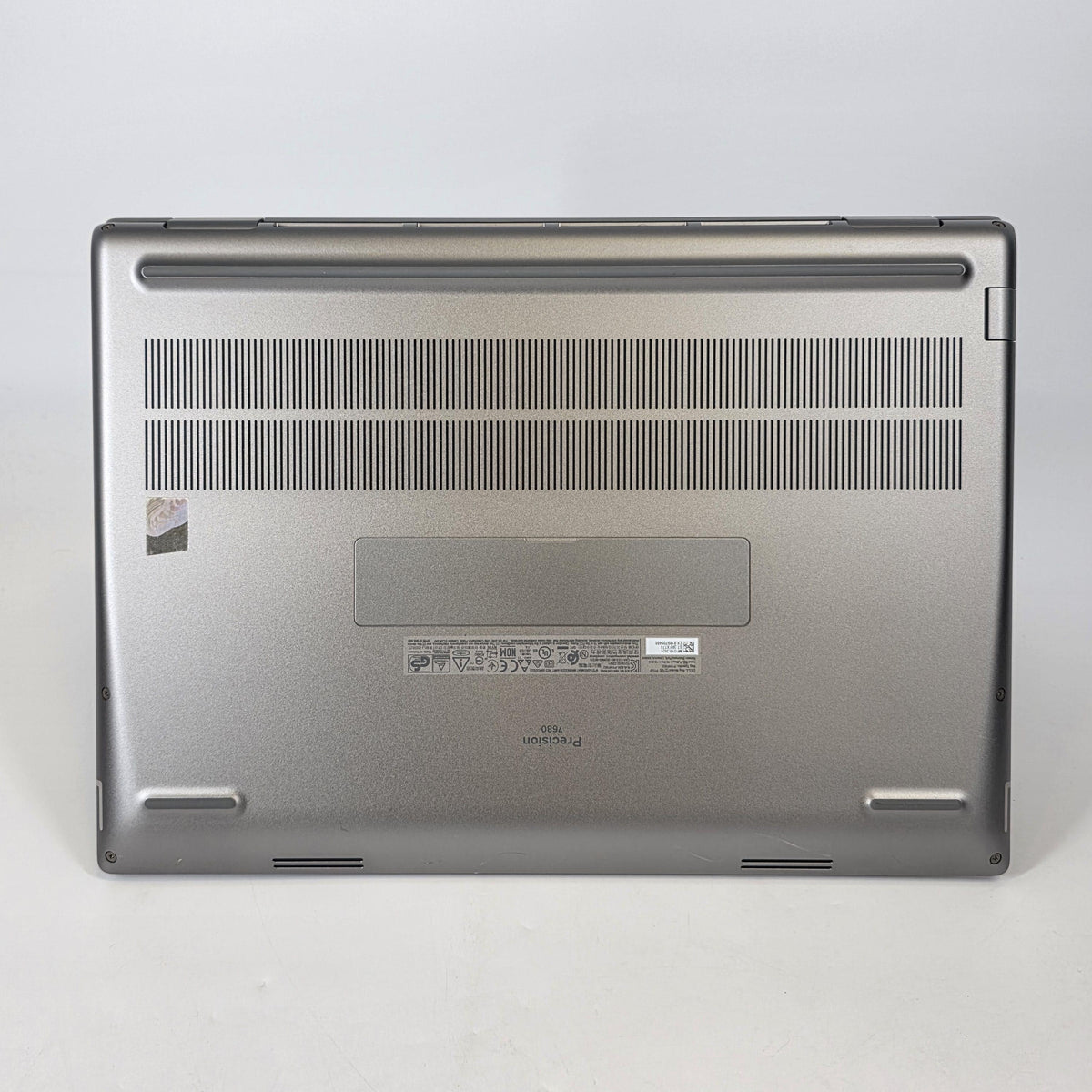 Dell Precision 7680 16 Gray 2.2 GHz Intel Core i9 13th Gen. 64GB RAM 1TB Solid State Drive NVIDIA RTX 4000 Ada 12 GB