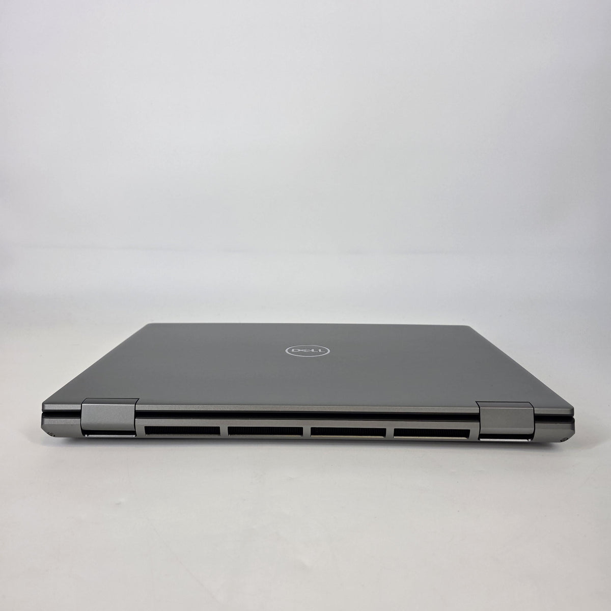 Dell Precision 7680 16 Gray 2.2 GHz Intel Core i9 13th Gen. 64GB RAM 1TB Solid State Drive NVIDIA RTX 4000 Ada 12 GB