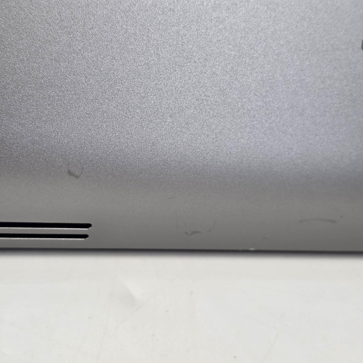 Dell Precision 7680 16 Gray 2.2 GHz Intel Core i9 13th Gen. 64GB RAM 1TB Solid State Drive NVIDIA RTX 4000 Ada 12 GB