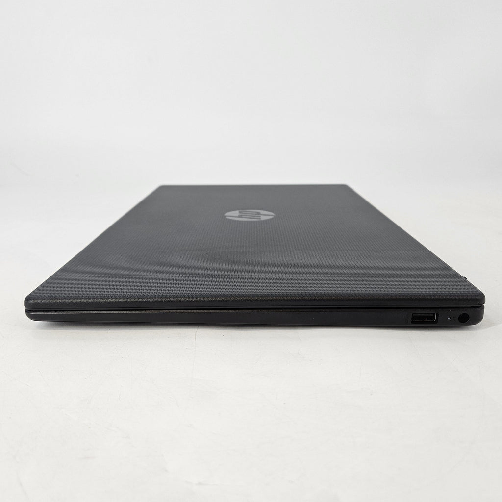 HP Laptop 15 Black 1.7 GHz Intel Core i7 13th Gen. 12GB RAM 256GB Solid State Drive