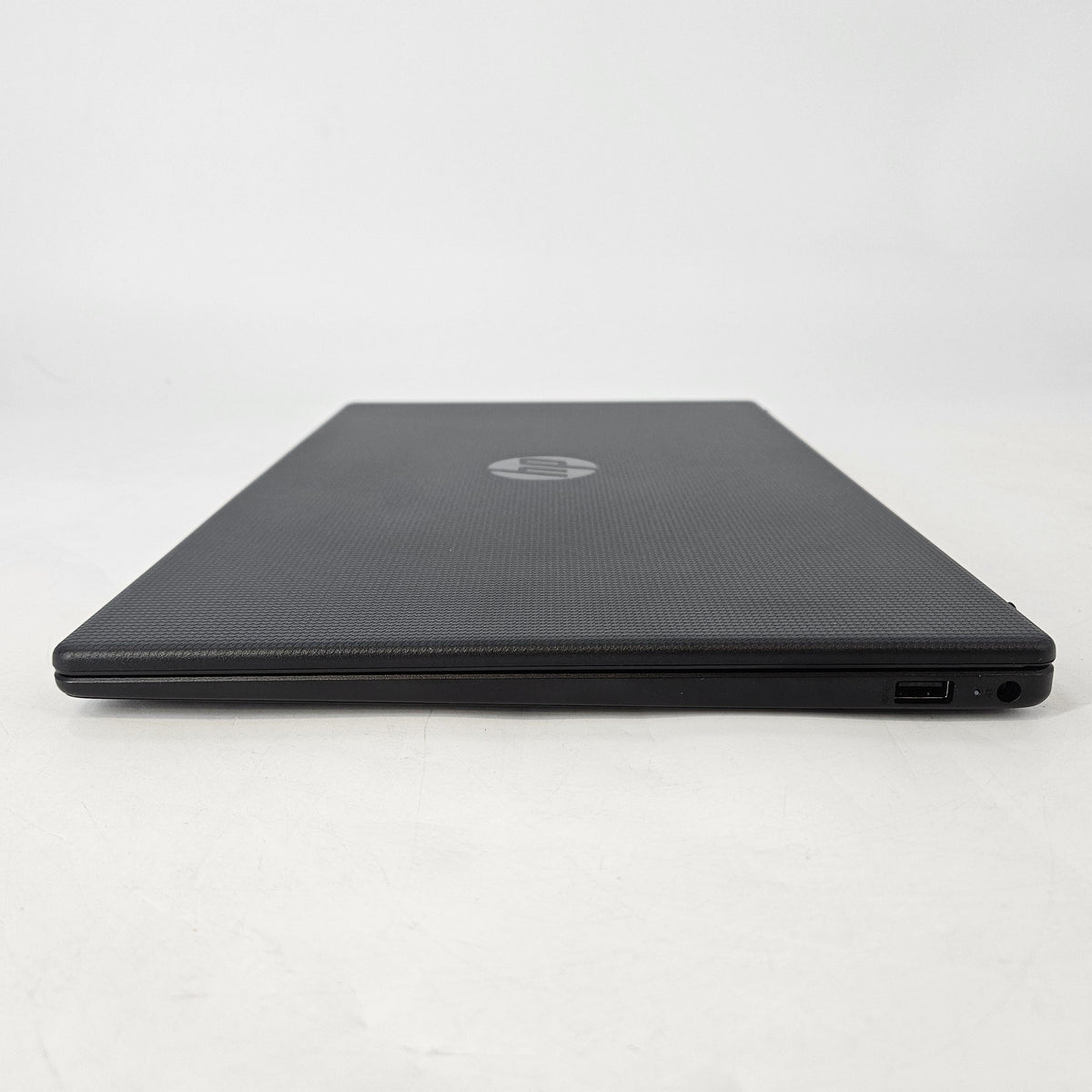 HP Laptop 15 Black 1.7 GHz Intel Core i7 13th Gen. 12GB RAM 256GB Solid State Drive