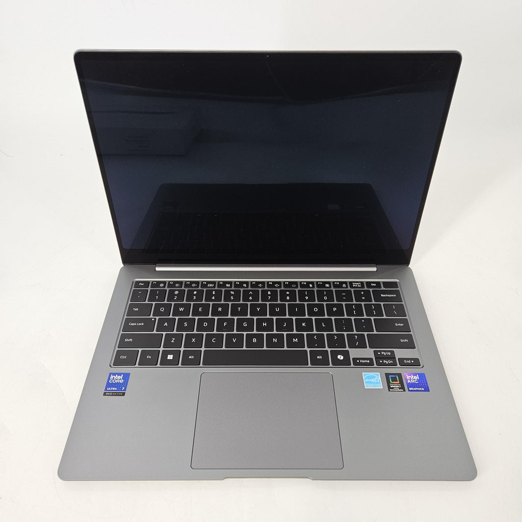 Galaxy Book5 Pro 14 Gray 2.2 GHz Intel Core Ultra 7 Series 2 32GB RAM 1TB Solid State Drive