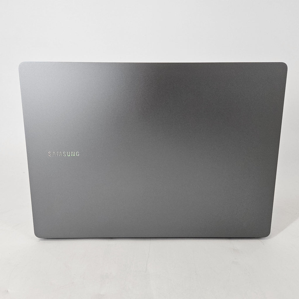 Galaxy Book5 Pro 14 Gray 2.2 GHz Intel Core Ultra 7 Series 2 32GB RAM 1TB Solid State Drive