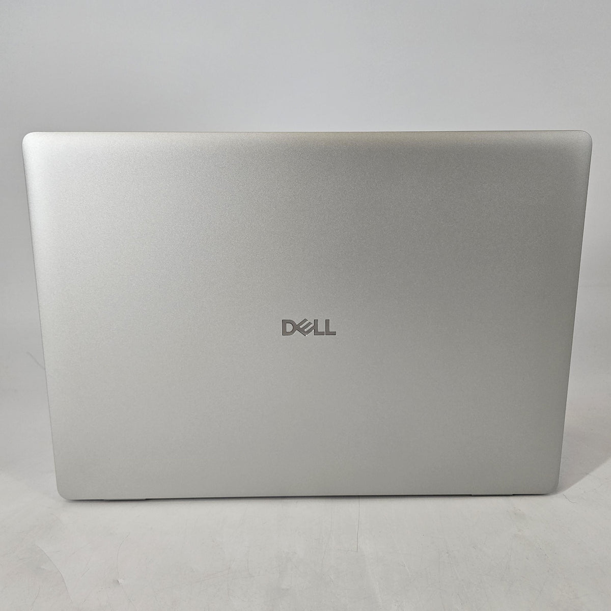 Pro 16 PC16250 Platinum Silver 2.0 GHz Intel Core Ultra 5 Series 2 16GB RAM 256GB Solid State Drive