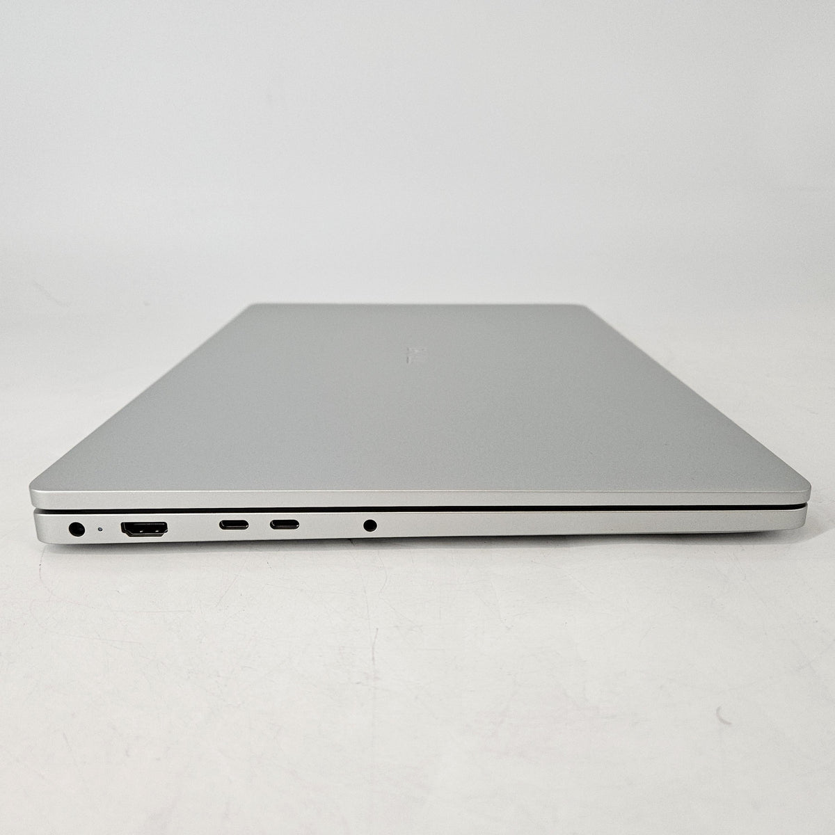 Pro 16 PC16250 Platinum Silver 2.0 GHz Intel Core Ultra 5 Series 2 16GB RAM 256GB Solid State Drive