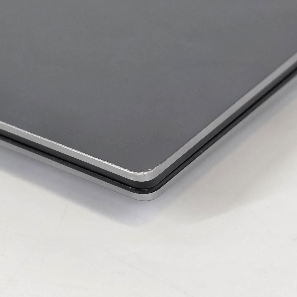 Dell Precision 5760 17 Gray 2.9 GHz Intel Core i5 11th Gen. 32GB RAM 512GB Solid State Drive NVIDIA RTX A2000 4 GB