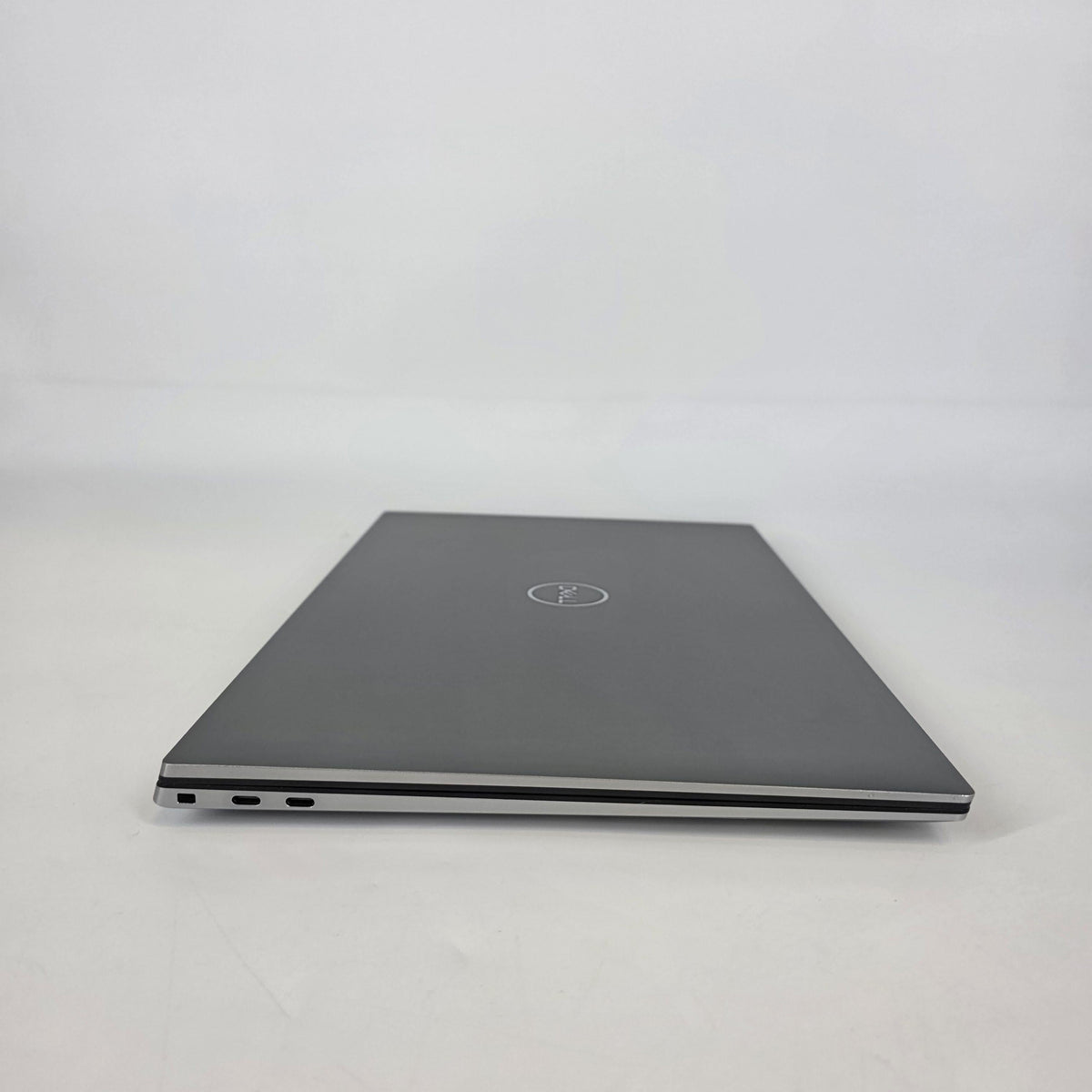 Dell Precision 5760 17 Gray 2.9 GHz Intel Core i5 11th Gen. 32GB RAM 512GB Solid State Drive NVIDIA RTX A2000 4 GB