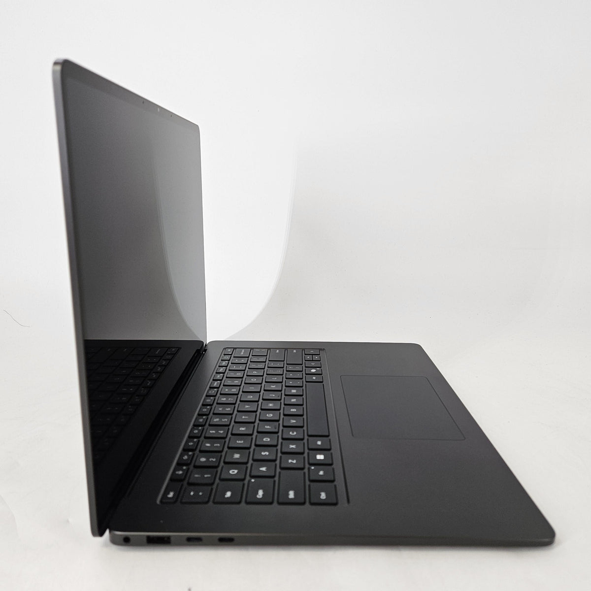 Microsoft Surface Laptop 7 15 Black WiFi 2.2 GHz Intel Core Ultra 7 Series 2 32GB RAM 1TB Solid State Drive