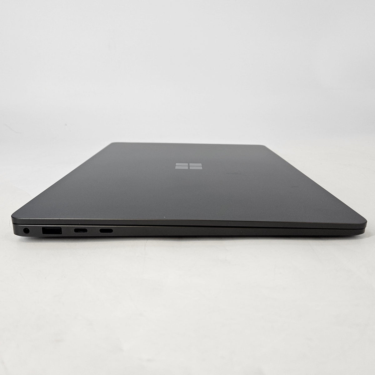 Microsoft Surface Laptop 7 15 Black WiFi 2.2 GHz Intel Core Ultra 7 Series 2 32GB RAM 1TB Solid State Drive