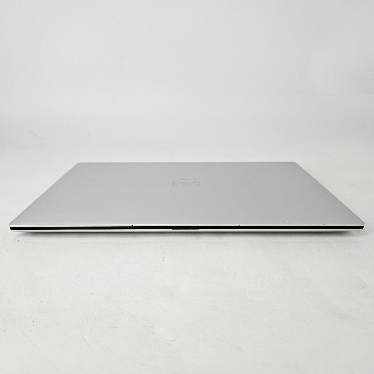 Dell Precision 5560 15.6 Gray 2.5 GHz Intel Core i7 11th Gen. 64GB RAM 2TB Solid State Drive NVIDIA RTX A2000 4 GB