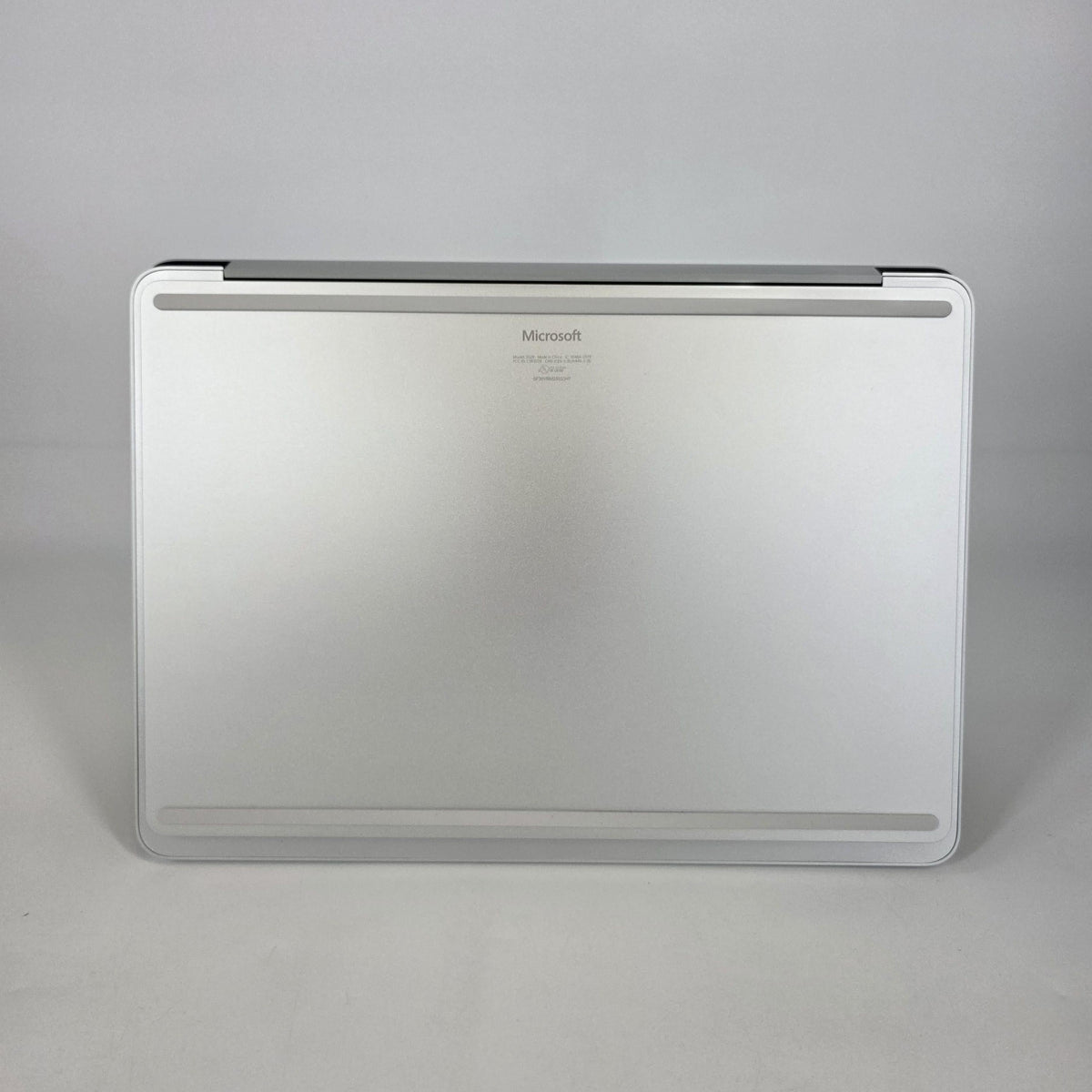Surface Laptop Studio 2 14.4 Silver 2.9 GHz Intel Core i7 13th Gen. 64GB RAM 1TB Solid State Drive NVIDIA GeForce RTX 4060 8 GB