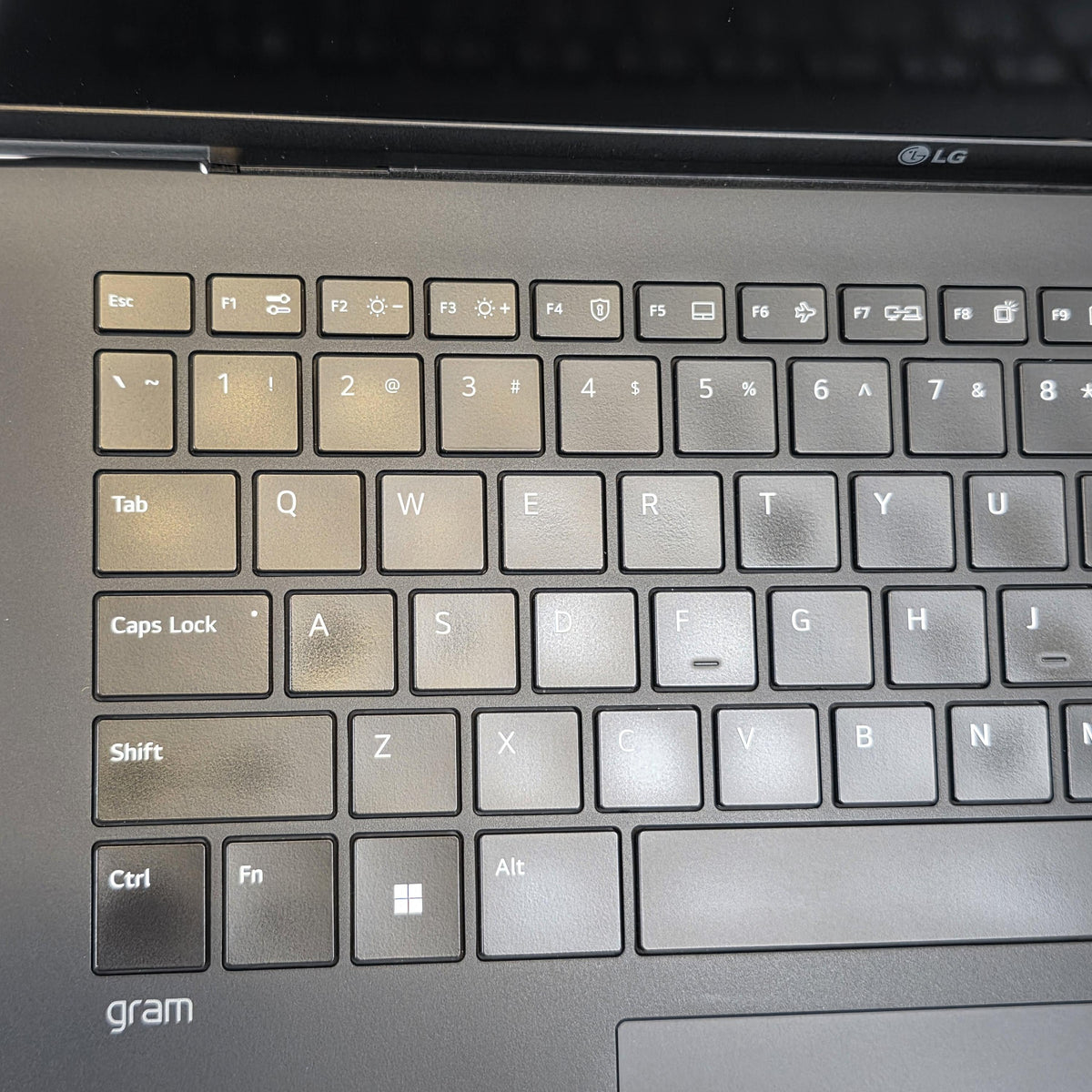 LG Gram 14 Black 2.2 GHz Intel Core i7 13th Gen. 32GB RAM 1TB Solid State Drive